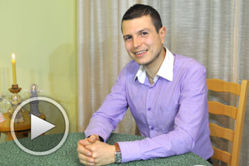 Антон Андонов